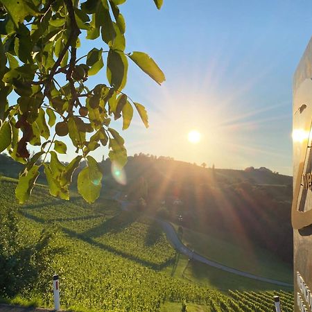 Zweytick Gaestezimmer Weingut Ratsch an der Weinstraße Exterior photo